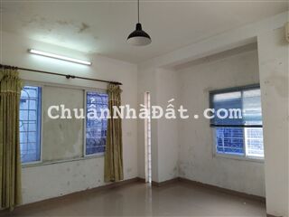 Bán nhà Tôn Đức Thắng, 76m2, 4 tầng, ngõ nông, chắc chắn, 8,5 tỷ