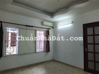 Bán nhà Tôn Đức Thắng, 76m2, 4 tầng, ngõ nông, chắc chắn, 8,5 tỷ