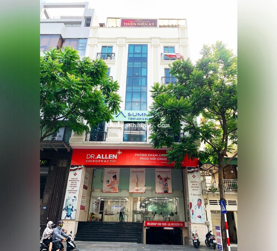 nhà mặt phố Nguyên Hồng cần bán để đi Mỹ, 7 tầng 1 hầm,DT 92m2, MT 10m