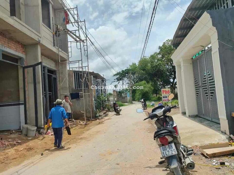 Bán Nhà Cấp 4 Nhà Mới Xây Kiên Cố