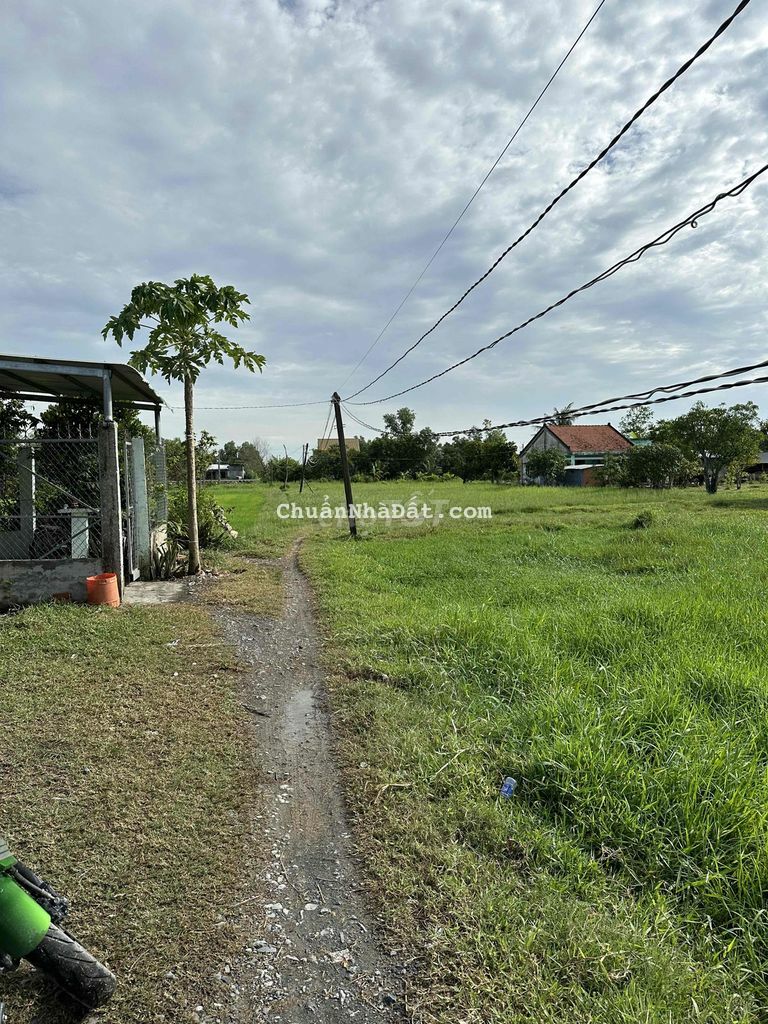 Bán nhà c4 182m2 tại xã Hoà Khánh Nam, huyện Đức Hoà, tỉnh Long An