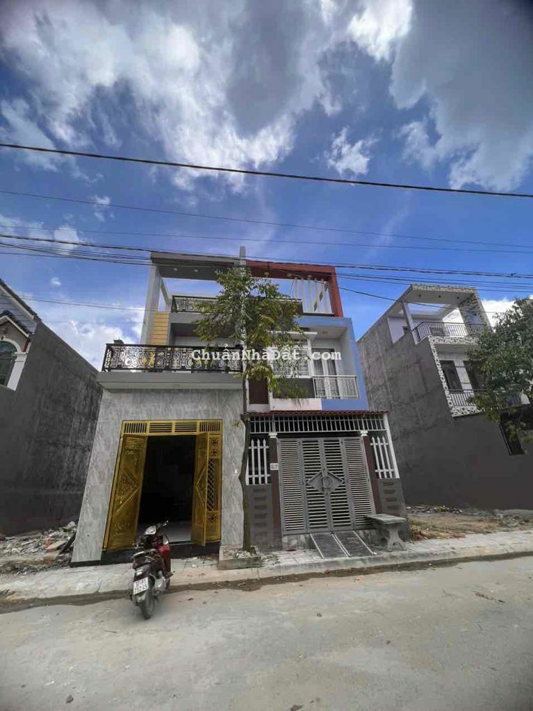Nhà Xây Ở, 4x16 đã hoàn công, cách TL824 480m, cách Hóc Môn 5 phút