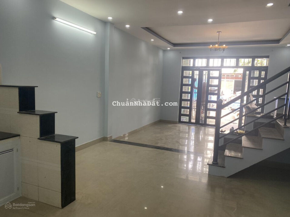 Bán nhà trong KDC Trần Anh, xã Mỹ Hạnh Nam, huyện Đức Hòa Long An Bán nhà trong KDC Trần Anh, xã Mỹ Hạnh Nam, huyện Đức Hòa Long An