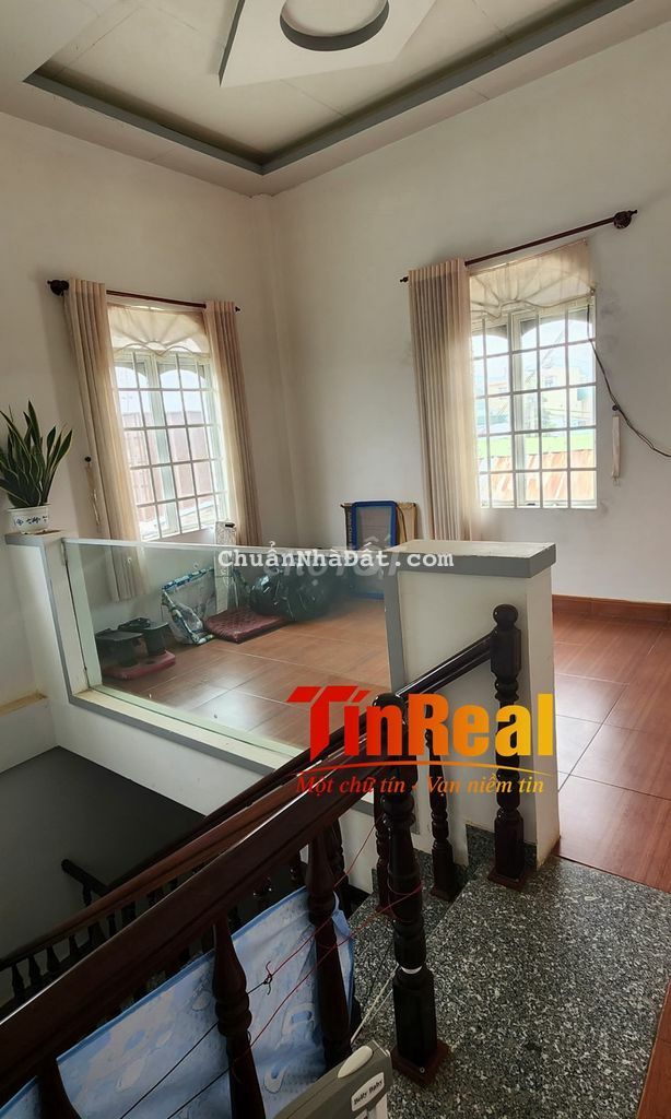 Căn nhà 2 mặt tiền lô 90, tt thị trấn Liên Nghĩa, Đức Trọng.