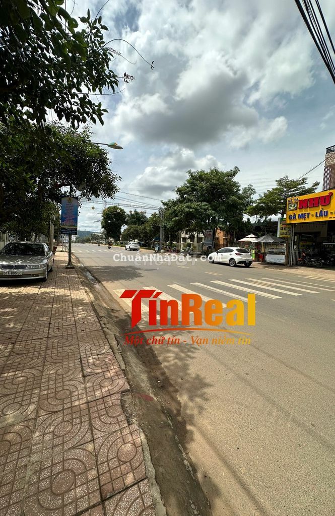 CĂN NHÀ MẶT TIỀN ĐƯỜNG LÊ HỒNG PHONG, KHU KINH DOANH SẦM UẤT.