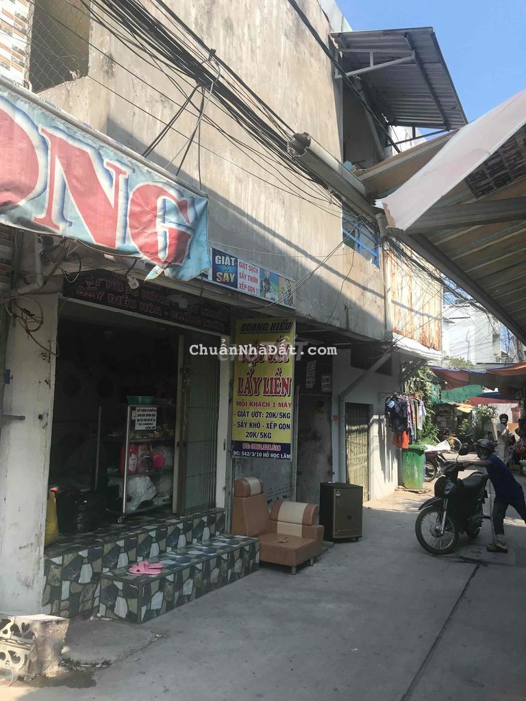 Bán Nhà 10x20 hiện đang kinh Doanh 20 phòng trọ