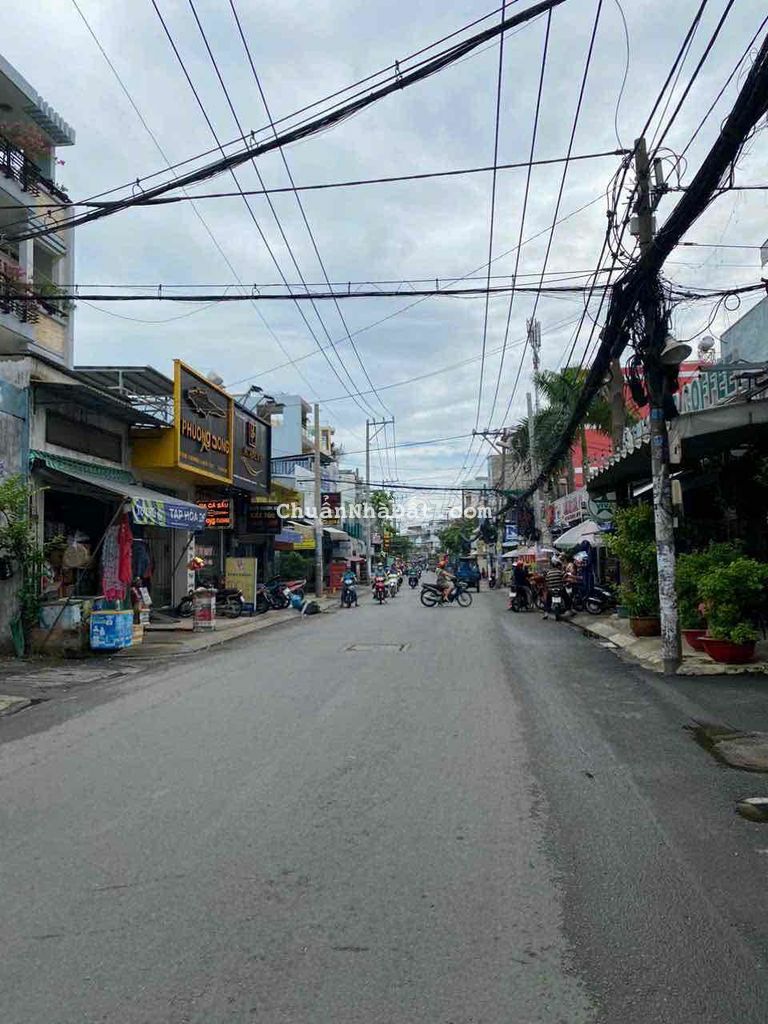 ☘️ Bán nhà Căn góc MTKD Chợ Gò Xoài, Bình Tân. 8*25m. Giá 26,5 Tỷ.