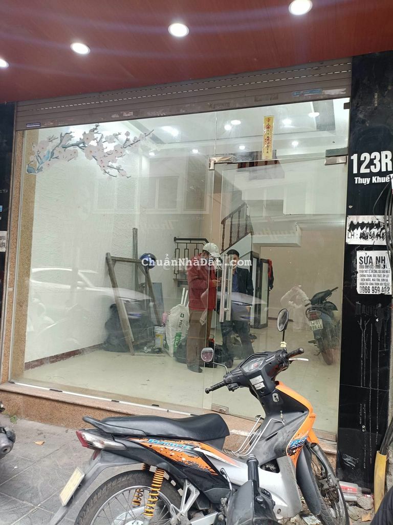 Nhỉnh 15 tỷ có nhà C17 Mỗ Lao, ngay ủy ban phường, kinh doanh đỉnh cao Nhỉnh 15 tỷ có nhà C17 Mỗ Lao, ngay ủy ban phường, kinh doanh đỉnh cao