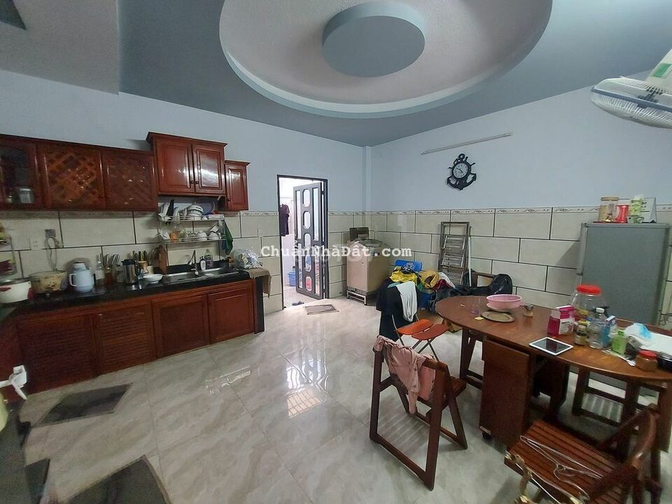 113 CĂN GIÁ NGÔP - GIẢM 3,5 Tỷ - 200M2 - NHÀ MẶT TIỀN GÍA TRONG HEM. 113 CĂN GIÁ NGÔP - GIẢM 3,5 Tỷ - 200M2 - NHÀ MẶT TIỀN GÍA TRONG HEM.