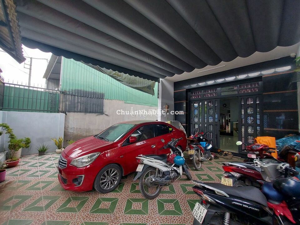 113 CĂN GIÁ NGÔP - GIẢM 3,5 Tỷ - 200M2 - NHÀ MẶT TIỀN GÍA TRONG HEM. 113 CĂN GIÁ NGÔP - GIẢM 3,5 Tỷ - 200M2 - NHÀ MẶT TIỀN GÍA TRONG HEM.