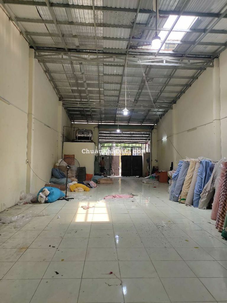 Bán gấp xưởng sổ hồng chính chủ giá rẽ Bán gấp xưởng sổ hồng chính chủ giá rẽ