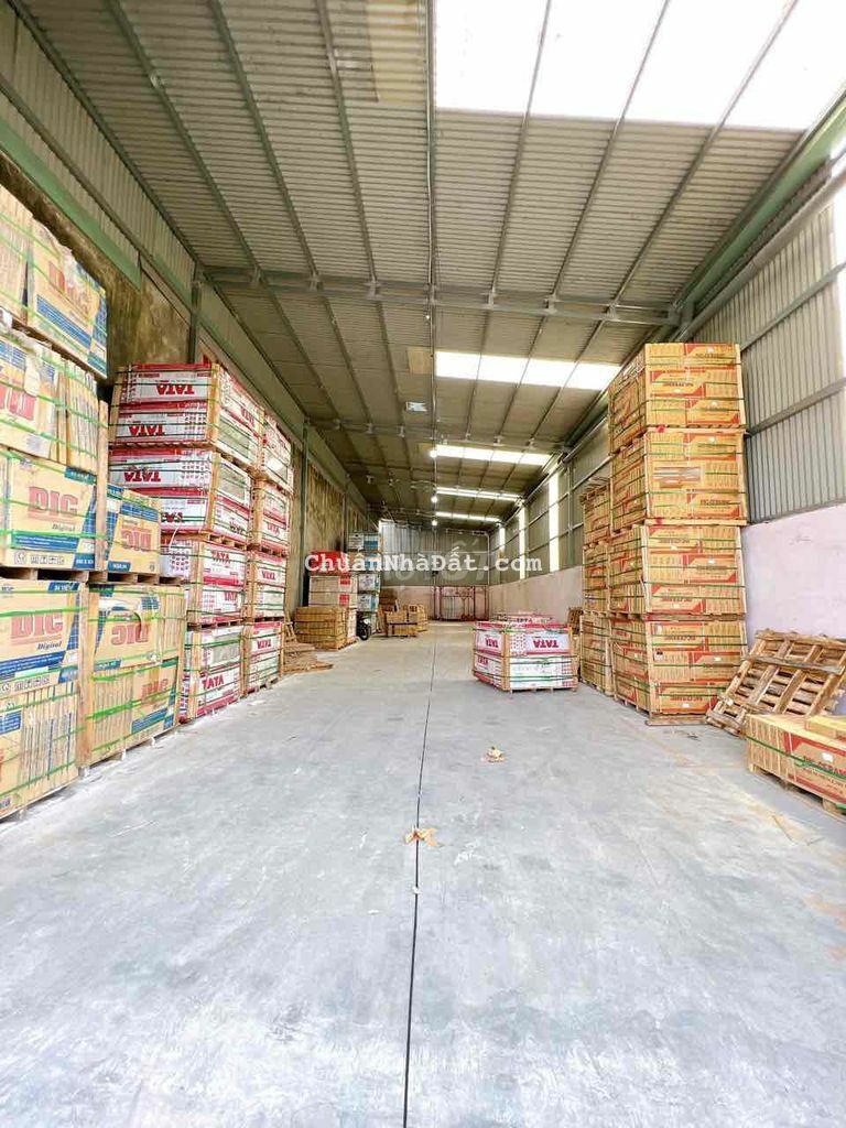 bán xưởng 200 m2 full thổ cư ngay hẻm sao mai Hố Nai 3