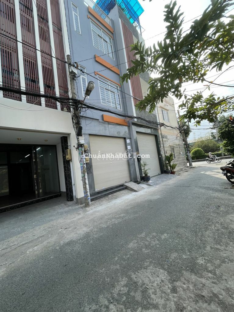 Chính chủ cần bán gấp căn nhà 4 tầng P15, Q Tân Bình giá 8,2 tỷ Chính chủ cần bán gấp căn nhà 4 tầng P15, Q Tân Bình giá 8,2 tỷ