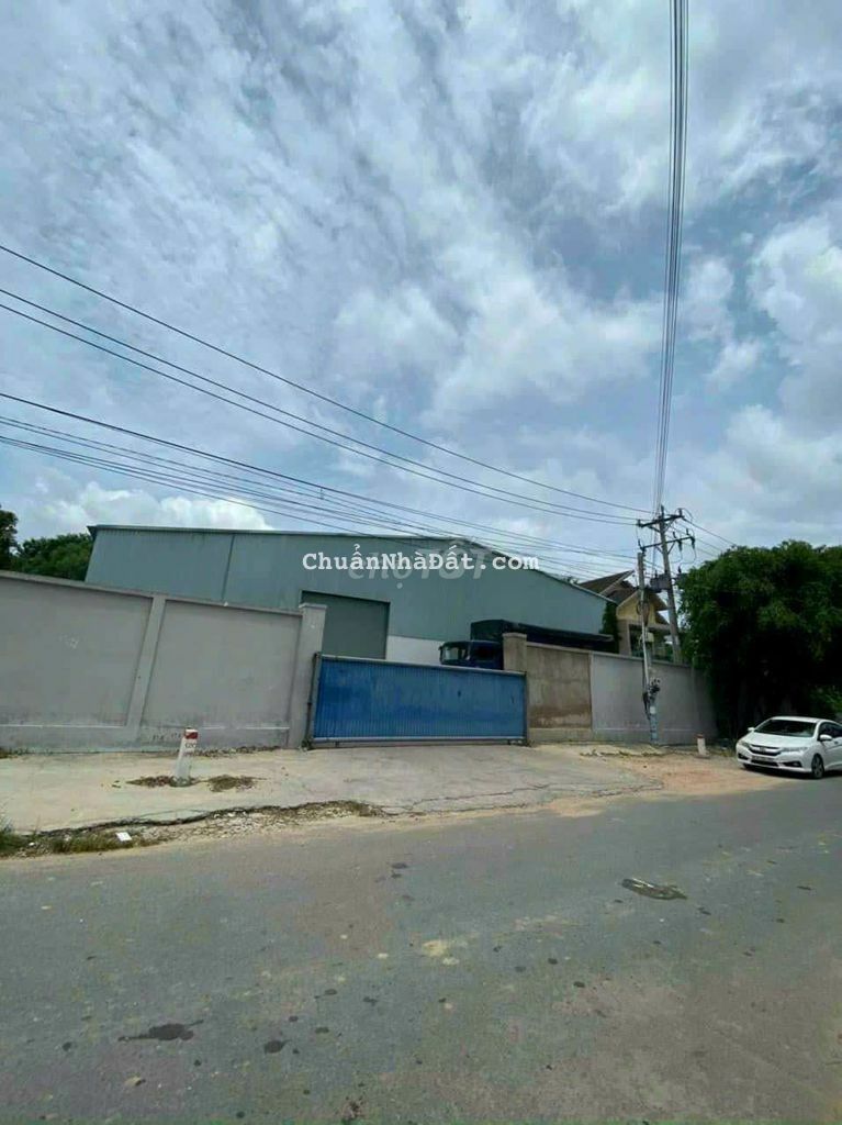 Bán Xưởng Tân Vĩnh Hiệp 2000m, đang cho thuê 120 triệu. Giá 16,5 tỷ.