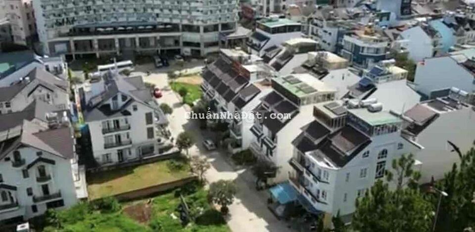 Bán gấp khách sạn căn góc 2 mặt tiền thoáng 22 tỷ