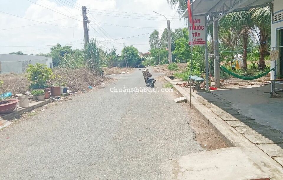 Đất 4.5x18 thổ cư KDC chợ xã Thới Tân Huyện Thới Lai Đất 4.5x18 thổ cư KDC chợ xã Thới Tân Huyện Thới Lai