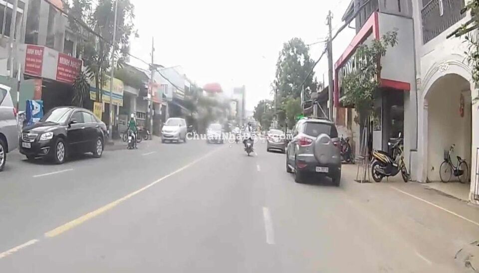 Bán nhà mặt tiền đang kinh doanh có view sông tại đường Cách Mạng Thán