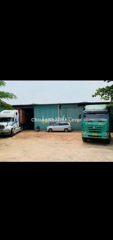 Đất có nhà xưởng giá chỉ bằng tiền đất ở Phước Tân