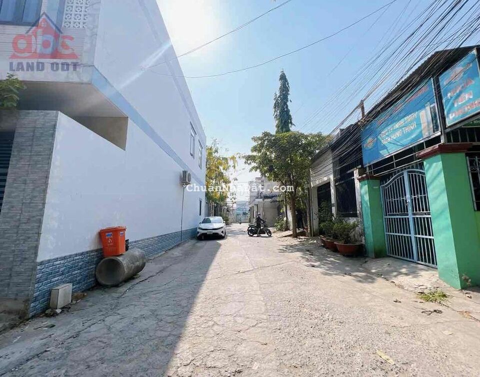 BÁN LÔ ĐẤT GIÁ TỐT TẠI PHƯỜNG TÂN PHONG BÁN LÔ ĐẤT GIÁ TỐT TẠI PHƯỜNG TÂN PHONG