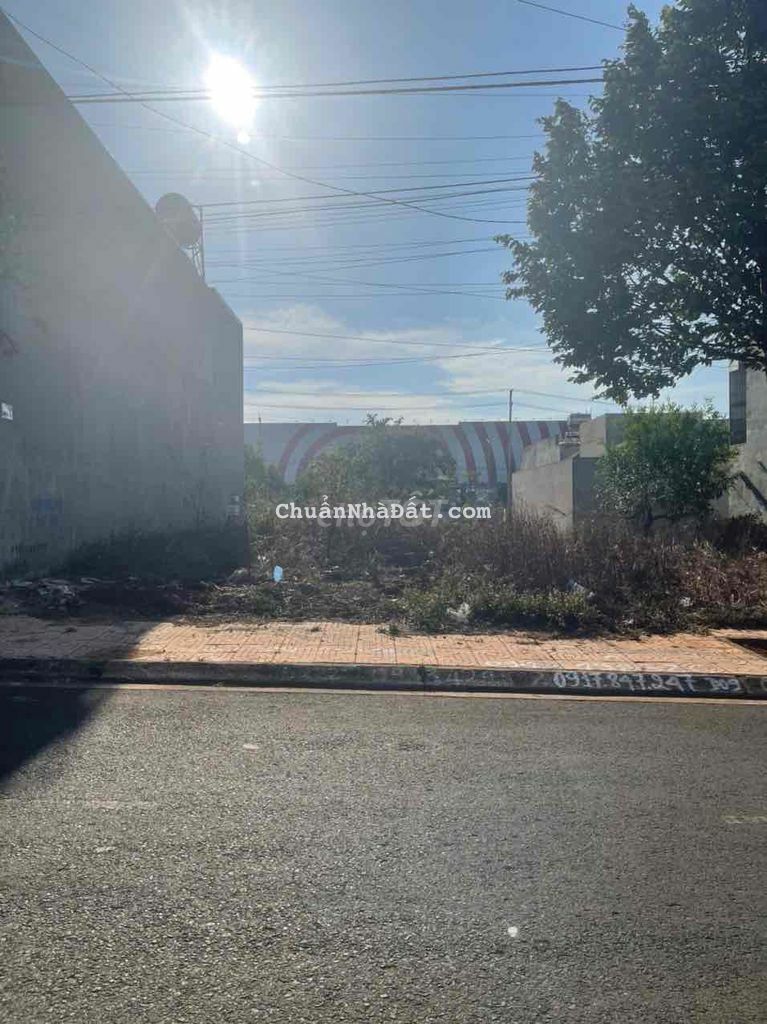 GIẢM 500tr MẶT TIỀN KINH DOANH ĐẤU GIÁ PHAN BỘI CHÂU NHANH CÒN KỊP GIẢM 500tr MẶT TIỀN KINH DOANH ĐẤU GIÁ PHAN BỘI CHÂU NHANH CÒN KỊP