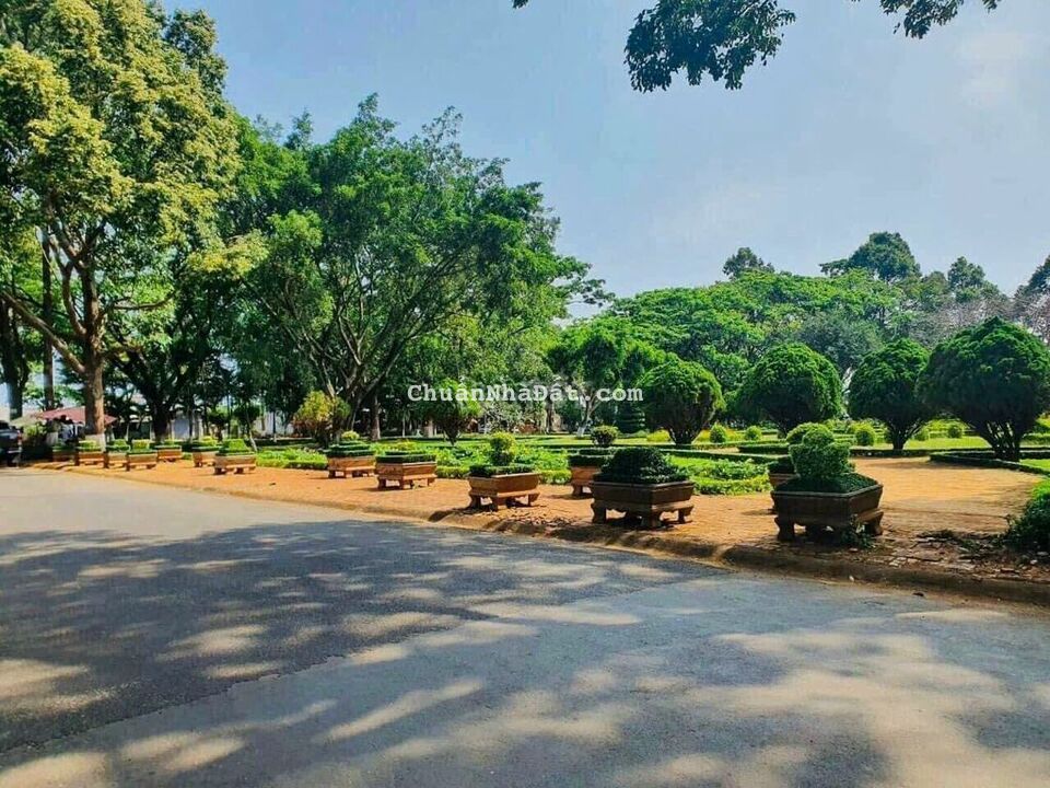 ĐẤT MẶT TIỀN PHẠM VĂN BẠCH DT 1200M2 TP.BMT - GIÁ TỐT ĐẤT MẶT TIỀN PHẠM VĂN BẠCH DT 1200M2 TP.BMT - GIÁ TỐT