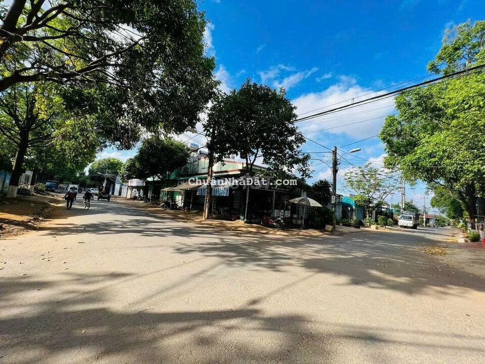 ĐẤT MẶT TIỀN PHẠM VĂN BẠCH DT 1200M2 TP.BMT - GIÁ TỐT ĐẤT MẶT TIỀN PHẠM VĂN BẠCH DT 1200M2 TP.BMT - GIÁ TỐT