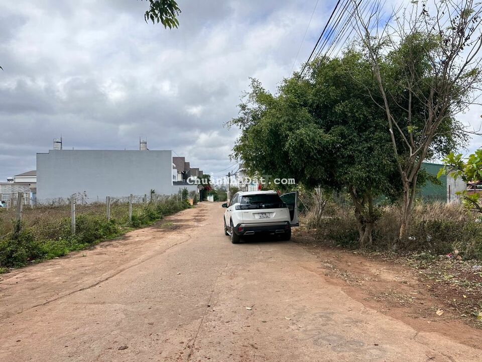 🔥CẦN BÁN LÔ ĐẤT 147 ĐỖ XUÂN HỢP. Dt: 6,4x33(thổ cư) 👉giá chỉ có 2ty850