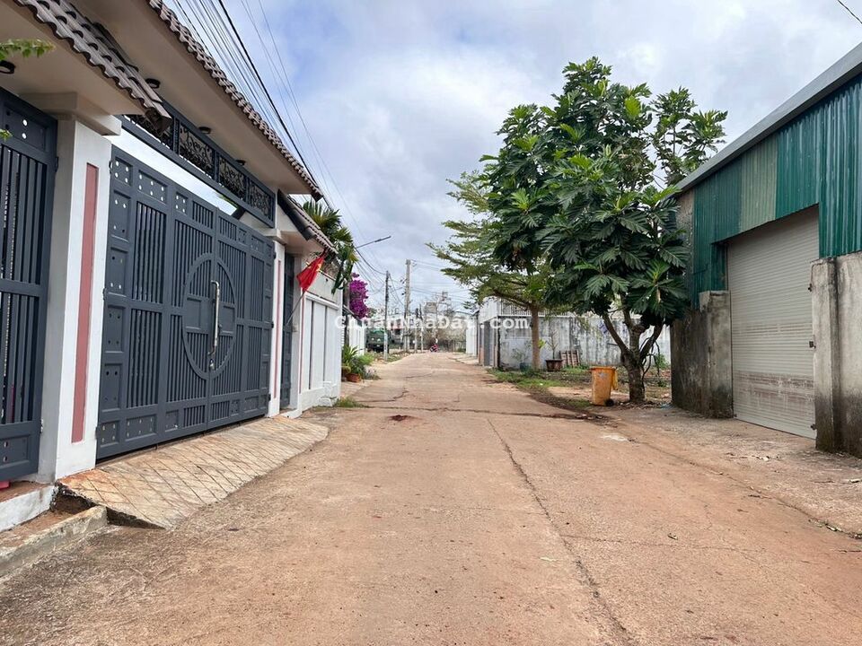 🔥CẦN BÁN LÔ ĐẤT 147 ĐỖ XUÂN HỢP. Dt: 6,4x33(thổ cư) 👉giá chỉ có 2ty850