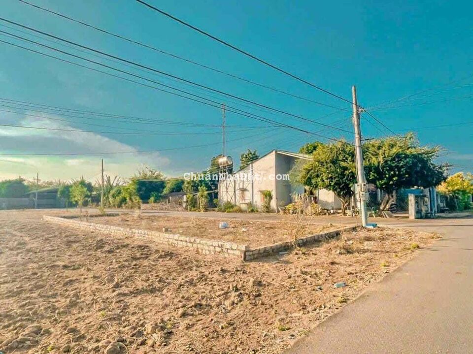 CẮT LỖ CỰC MẠNH LÔ GÓC NGAY HƯƠNG LỘ 8 - LONG PHƯỚC TP BÀ RỊA; 8x25M CẮT LỖ CỰC MẠNH LÔ GÓC NGAY HƯƠNG LỘ 8 - LONG PHƯỚC TP BÀ RỊA; 8x25M