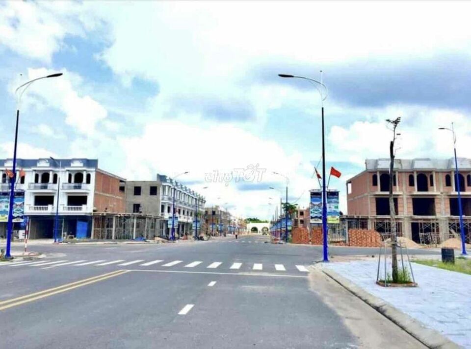 CHÍNH CHỦ CẦN BÁN LÔ ĐẤT 650tr/ nền 100m2 ngay KCN BECAMEX BÀU BÀNG BD CHÍNH CHỦ CẦN BÁN LÔ ĐẤT 650tr/ nền 100m2 ngay KCN BECAMEX BÀU BÀNG BD