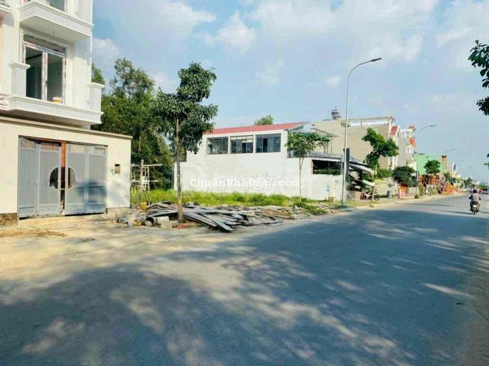 Kẹt vốn kinh doanh không xoay kịp vốn nên cần bán nhanh miếng đất 75m2