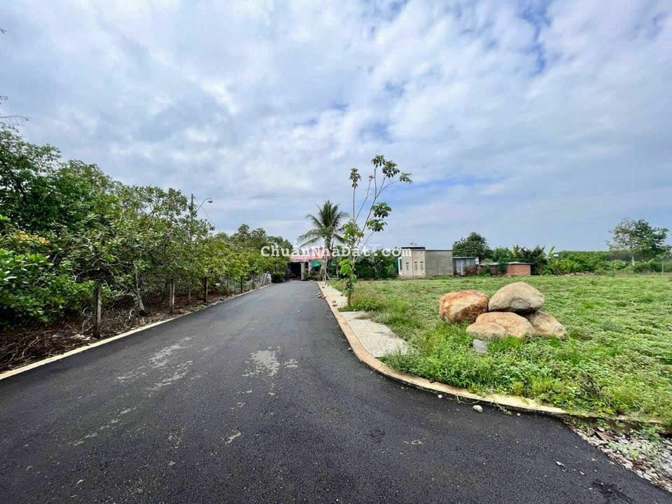 ĐẤT KHU DÂN CƯ HOÀNG PHAN THÁI 550TR/NỀN CÁCH CHỢ BC 3 PHÚT