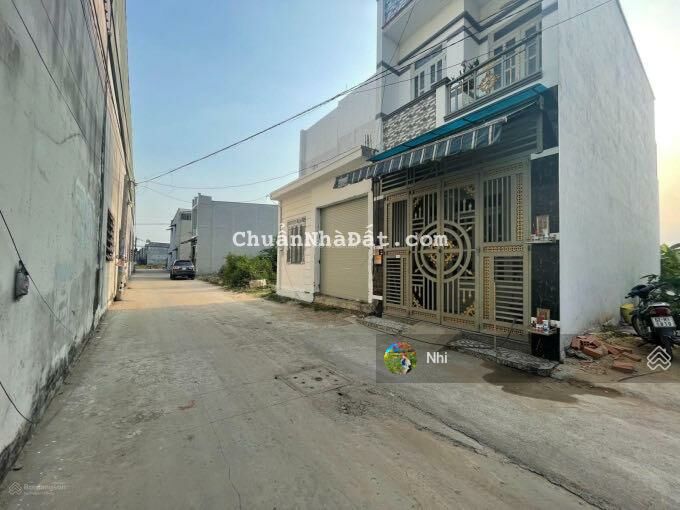 Kẹt vốn mở shop nên cần bán đất gần Hưng Nhơn - Tân Kiên. DT 5x22m, đất thổ, sổ riêng Kẹt vốn mở shop nên cần bán đất gần Hưng Nhơn - Tân Kiên. DT 5x22m, đất thổ, sổ riêng