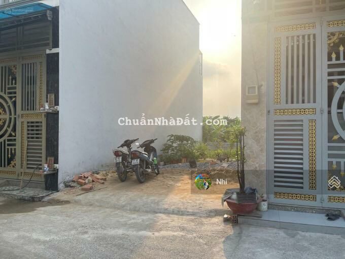 Kẹt vốn mở shop nên cần bán đất gần Hưng Nhơn - Tân Kiên. DT 5x22m, đất thổ, sổ riêng Kẹt vốn mở shop nên cần bán đất gần Hưng Nhơn - Tân Kiên. DT 5x22m, đất thổ, sổ riêng