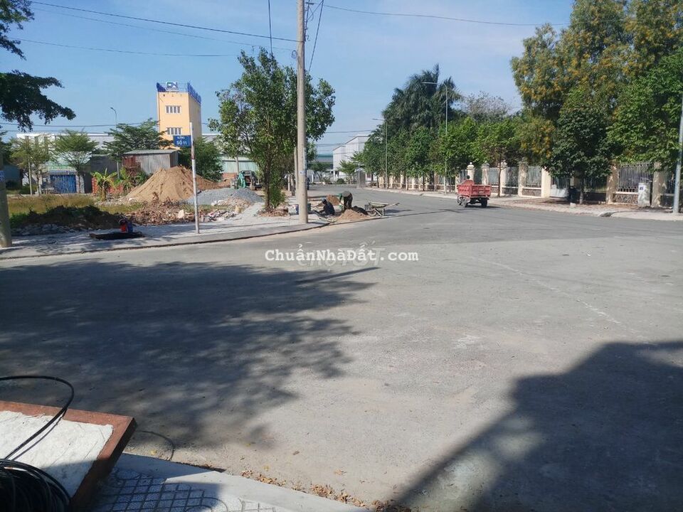 Bán nền 6x19 đường 16m cách Tên Lửa 15p, giá tốt