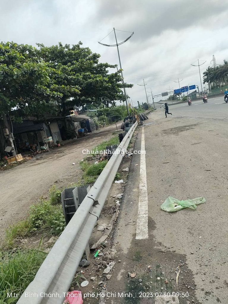 Đất kho bãi mặt tiền cao tốc Đất kho bãi mặt tiền cao tốc