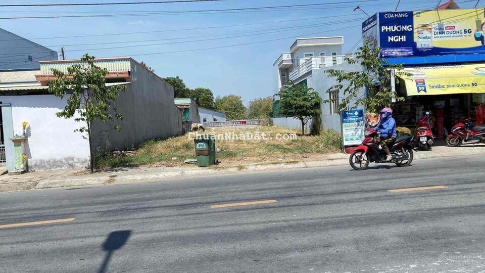 LY HÔN CHIA TÀI SẢN CẦN BÁN 120m2 ĐẤT MT ĐOÀN NGUYỄN TUẤN 1TỶ150 - SHR