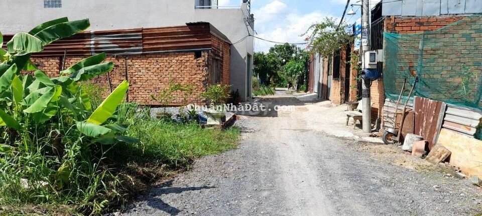 128m Đất vườn sổ riêng hem xe hơi tân nhựt giáp tân kiên 128m Đất vườn sổ riêng hem xe hơi tân nhựt giáp tân kiên