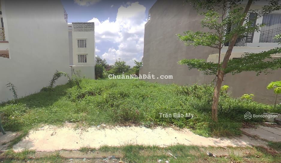 Đất thổ cư xây dựng đủ đất gần chợ Phú Lạc 300m, đường Trịnh Quang Nghị, Phong Phú, 739tr/85m2.