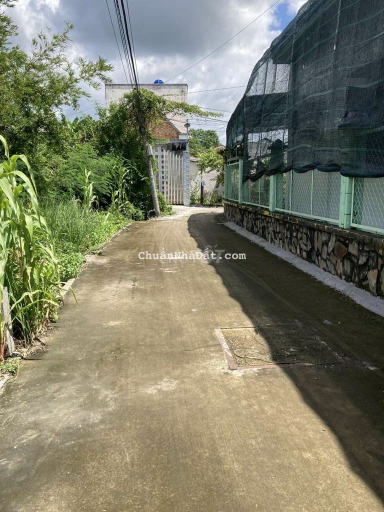 Cần bán gấp lô đất Hưng Long.  Bình Chánh, thổ cư 100%