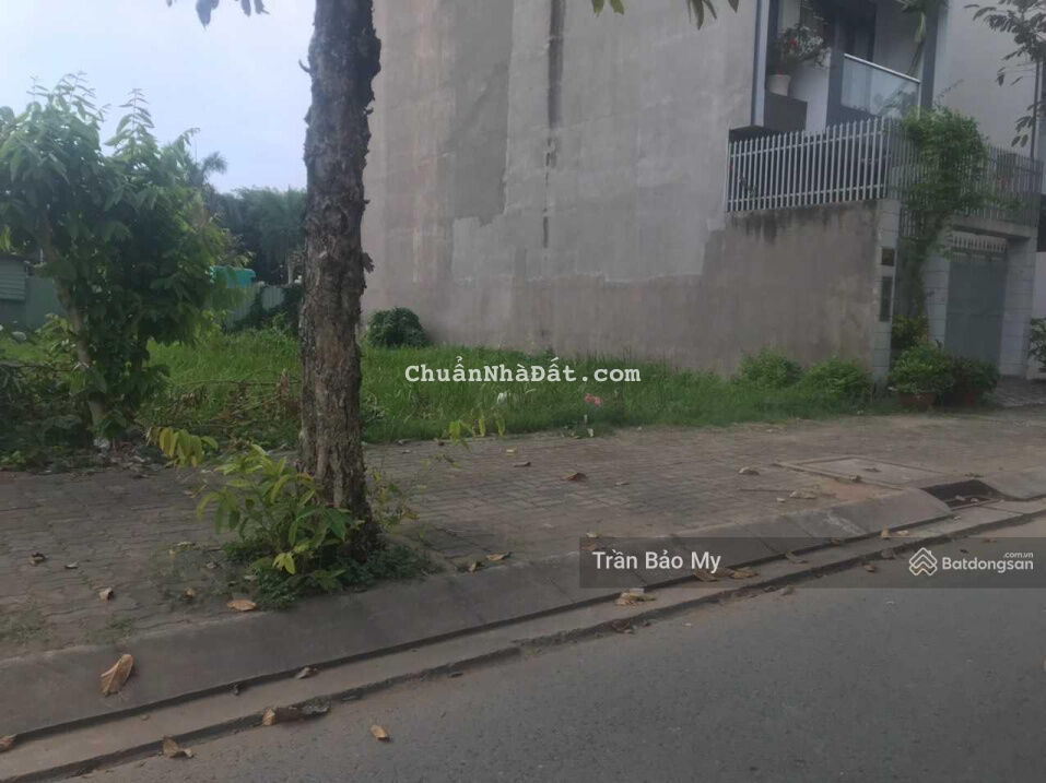 Đầu tư thua lỗ nên cần bán đất Đoàn Nguyễn Tuấn, Hưng Long, gần Trạm y tế xã, sổ sẵn, 704tr/87m2