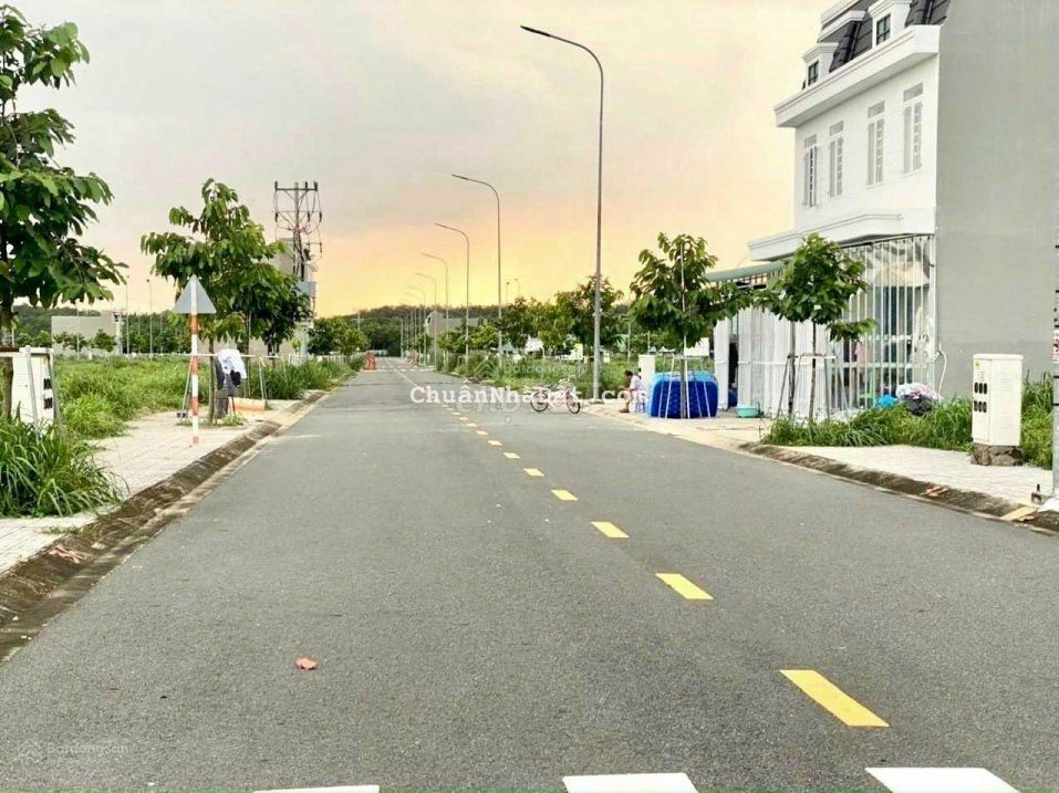 SỞ HỮU NGAY LÔ ĐẤT 90M2 SỔ HỒNG RIÊNG BAO SANG TÊN CÔNG CHỨNG SỞ HỮU NGAY LÔ ĐẤT 90M2 SỔ HỒNG RIÊNG BAO SANG TÊN CÔNG CHỨNG