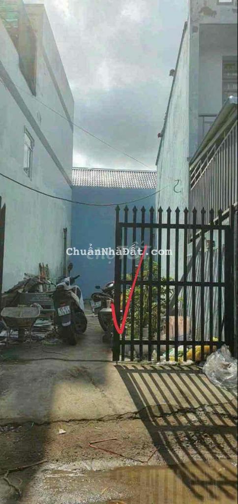 HÀNG NGỘP 800TRIỆU GẦN 100m2 THỔ CƯ - HƯNG LONG - BÌNH CHÁNH - SHR