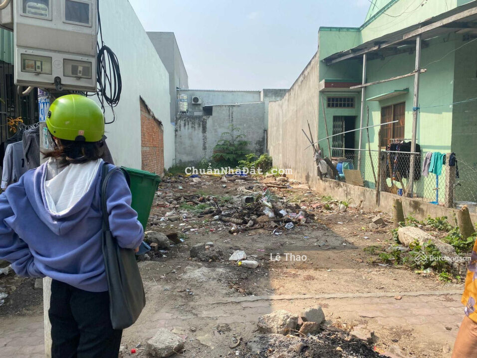 Đất chính chủ MT Đoàn Nguyễn Tuấn, Tân Quý Tây. Cạnh trường TH Tân Quý Tây, 93,5m2/695tr, sổ riêng