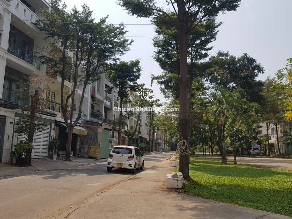 Bán Lô Góc 2 Mặt Tiền XD Hầm+ 4 Tấm Đặng Thùy Trâm - Sát ĐH Văn Lang Bán Lô Góc 2 Mặt Tiền XD Hầm+ 4 Tấm Đặng Thùy Trâm - Sát ĐH Văn Lang
