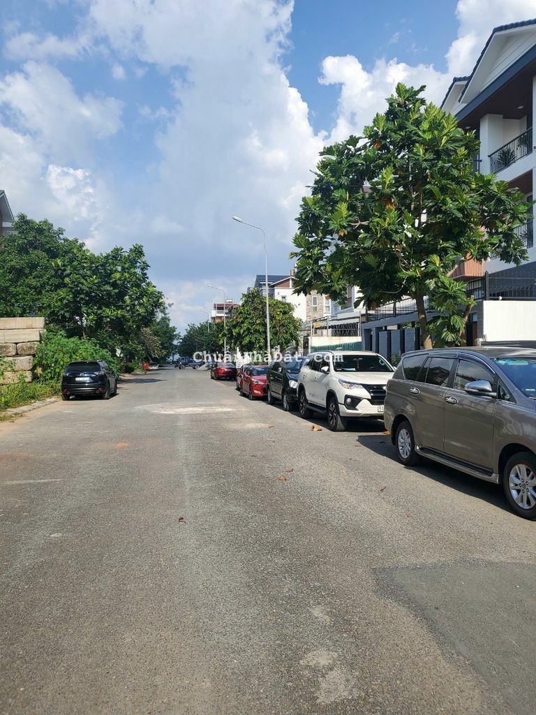 Bán Lô Góc 2 Mặt Tiền XD Hầm+ 4 Tấm Đặng Thùy Trâm - Sát ĐH Văn Lang Bán Lô Góc 2 Mặt Tiền XD Hầm+ 4 Tấm Đặng Thùy Trâm - Sát ĐH Văn Lang