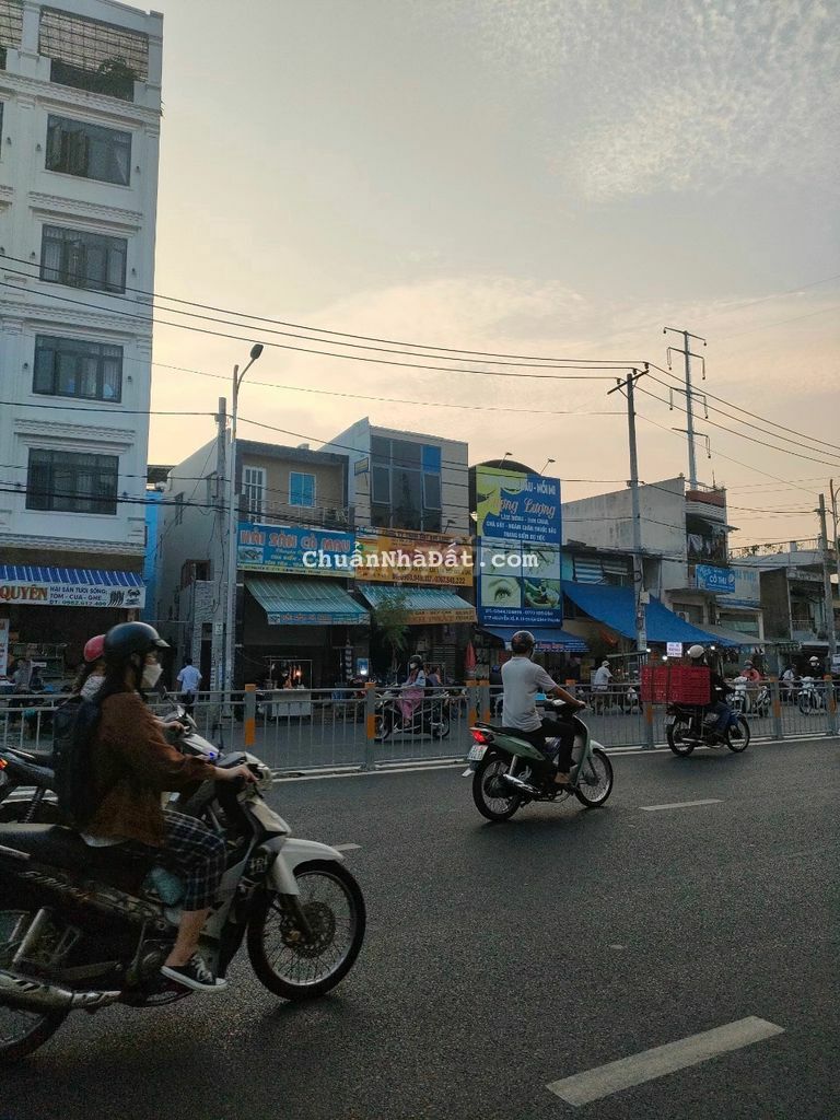 Đất Đẹp Xây CHDV Hầm 6 Tấm , Nguyễn Văn Đậu, 4x20m chỉ nhỉnh 9 tỷ TL Đất Đẹp Xây CHDV Hầm 6 Tấm , Nguyễn Văn Đậu, 4x20m chỉ nhỉnh 9 tỷ TL