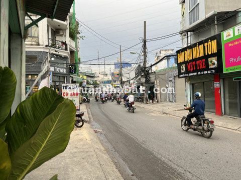 Đất sát VINCOM Nguyễn Xí, 5x17m, Hẻm xe tải tránh nhau. 10.4 tỷ TL Đất sát VINCOM Nguyễn Xí, 5x17m, Hẻm xe tải tránh nhau. 10.4 tỷ TL