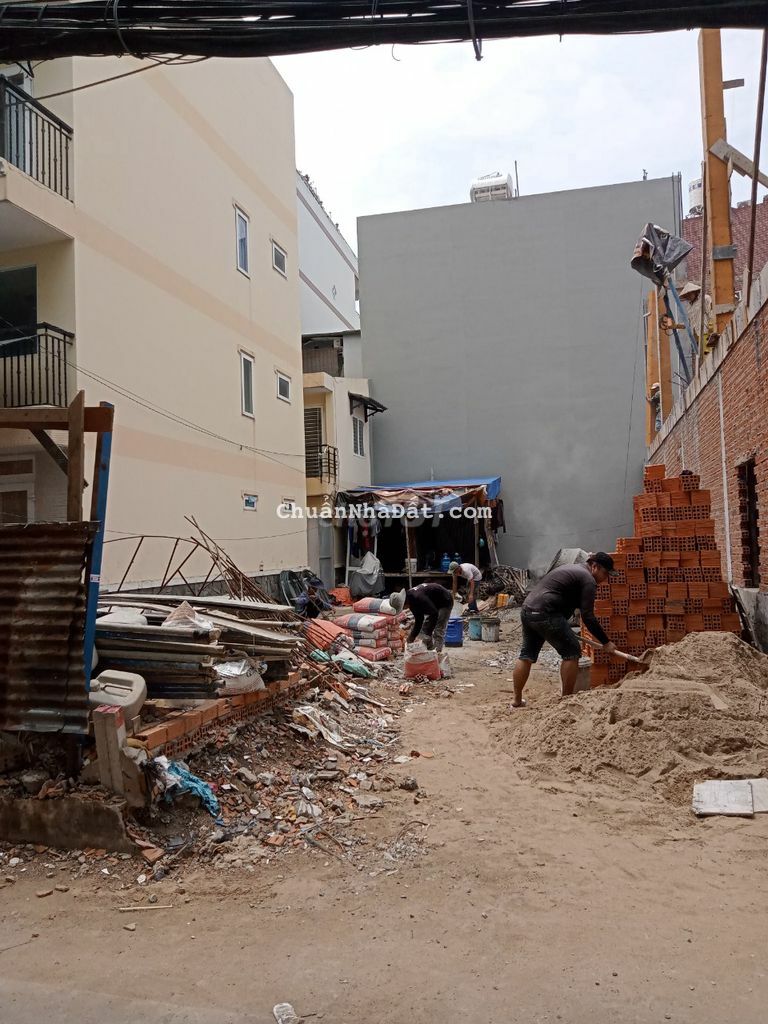 Bán 2 Lô đất sát Mặt Tiền - Trần Bình Trọng, P5, BT 4x22m giá 9,3tỷ/lô