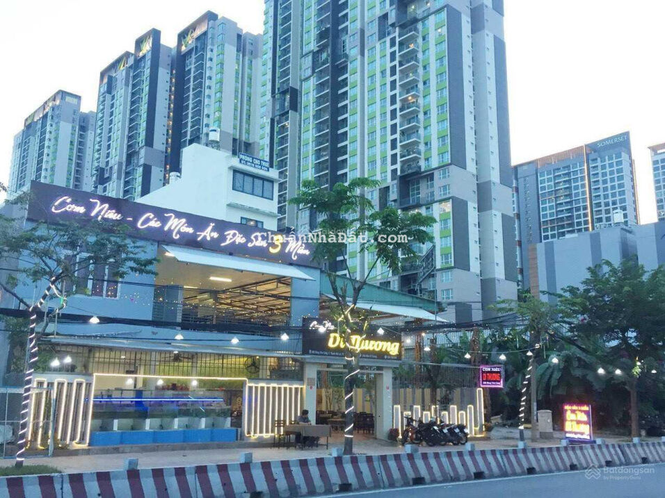 Kẹt giảm 21 tỷ về 79 tỷ khuôn đất hiếm 16,2m x 60 m ngay đường Nguyễn Gia Trí Phường 25